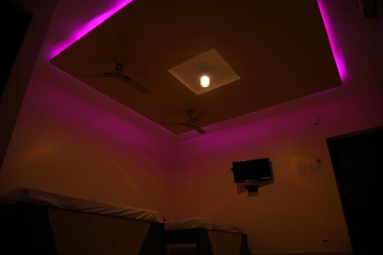 Sivamurugan Residency Bhavani Екстериор снимка