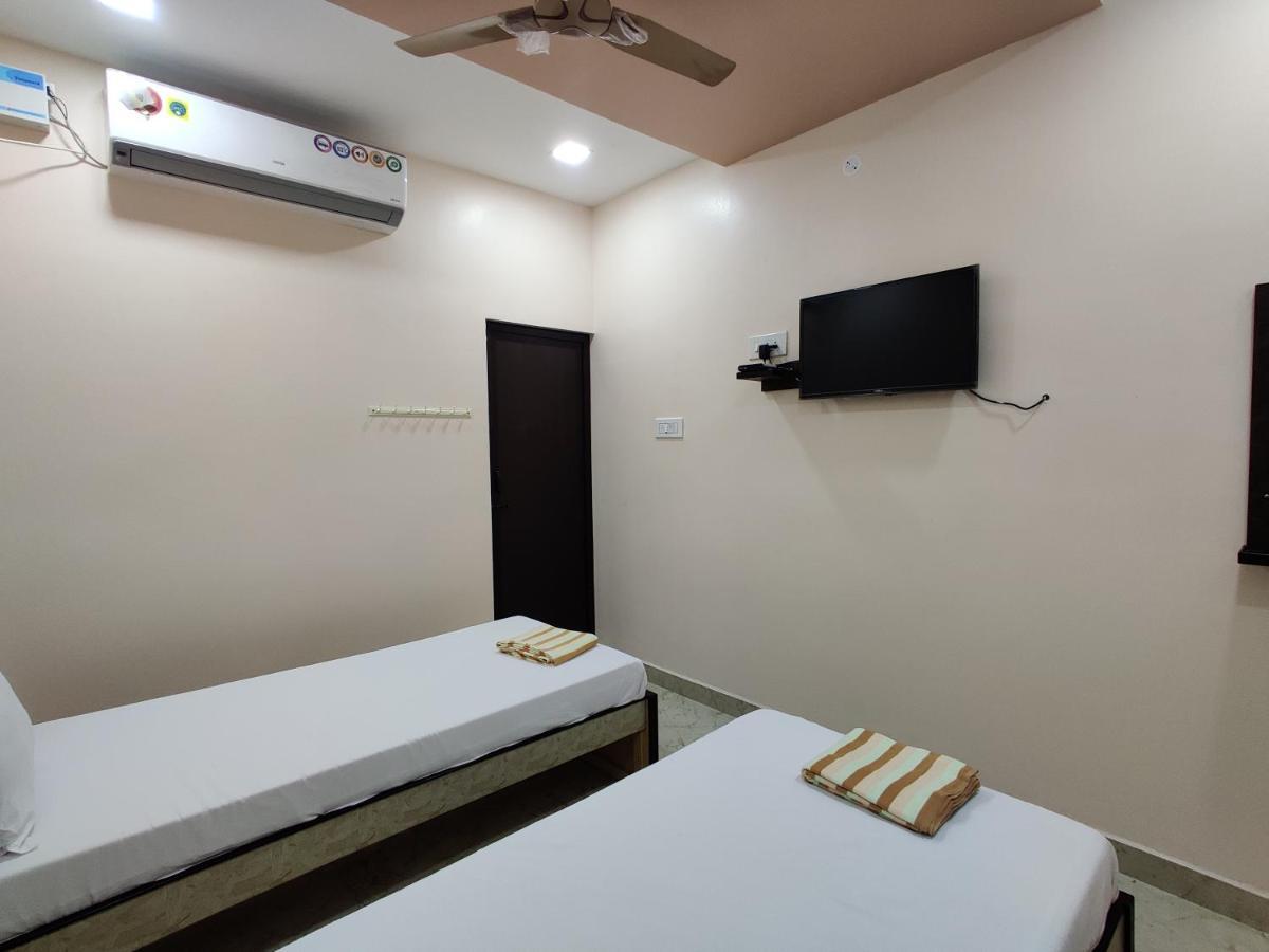 Sivamurugan Residency Bhavani Екстериор снимка