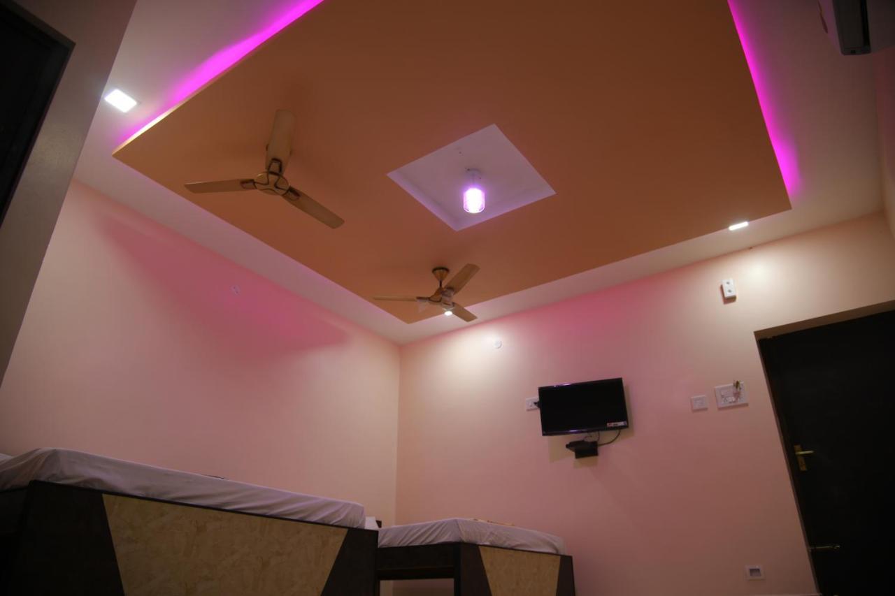 Sivamurugan Residency Bhavani Екстериор снимка