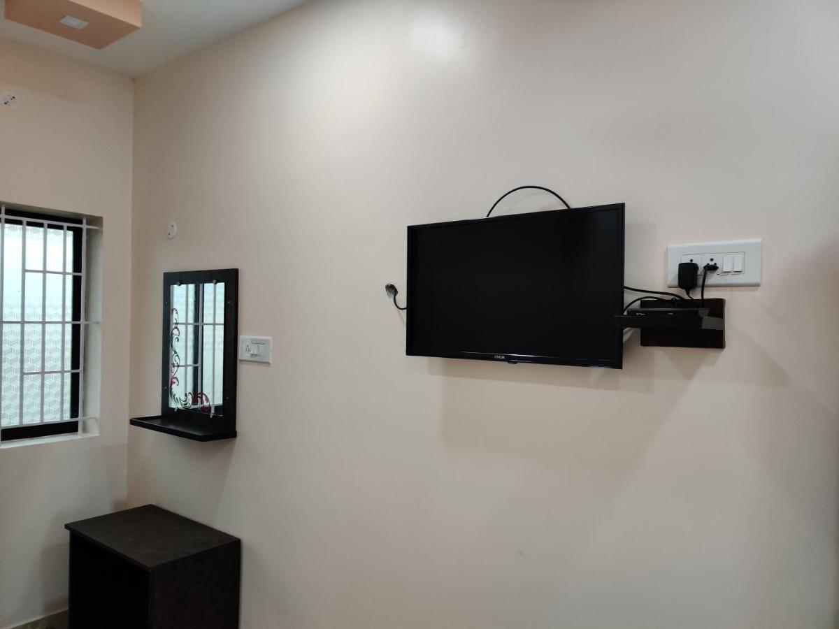 Sivamurugan Residency Bhavani Екстериор снимка